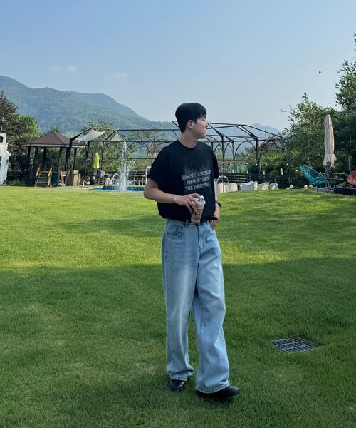 SIGNATURE（シグネチャ）の「バルーンフィットカーブデニムパンツ[ライトブルー]（デニムパンツ・レディース・その他・X-LARGE）」の14枚目の写真