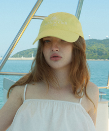 LADY VOLUME（レディーボリューム）の「アスレチッククラブ コットンボールキャップ (イエロー)（キャップ）」