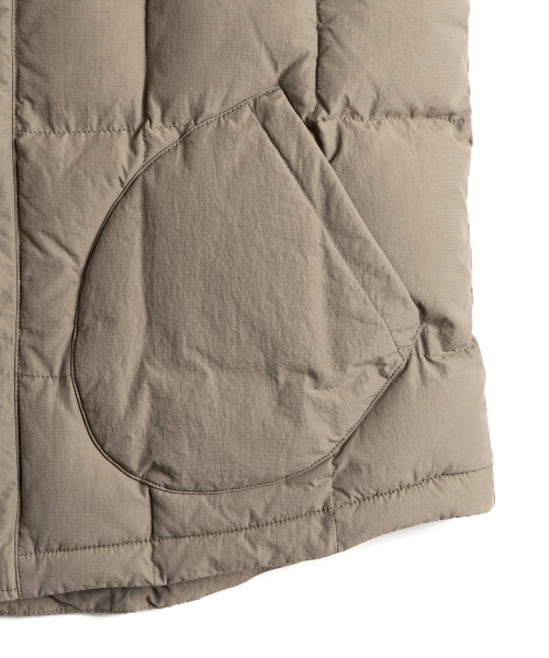 WILD BRICKS(ワイルドブリックス)の「RP PUFFER VEST (olive)(ダウンベスト・メンズ・その他・LARGE/X-LARGE/MEDIUM)」の5枚目の写真