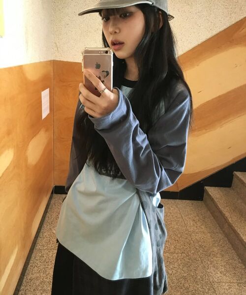 ITZAVIBE(イッザバイブ)の「NICE PEOPLE LOVE CATS RAGLAN LONG SLEEVE - SKY BLUE(Tシャツ/カットソー・レディース・その他・MEDIUM/LARGE)」の6枚目の写真