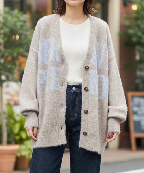 Muscat(マスカット)の「ケガキロゴニットカーディガン(カーディガン/ボレロ・レディース・ピンク/ブラウン・F)」の1枚目の写真