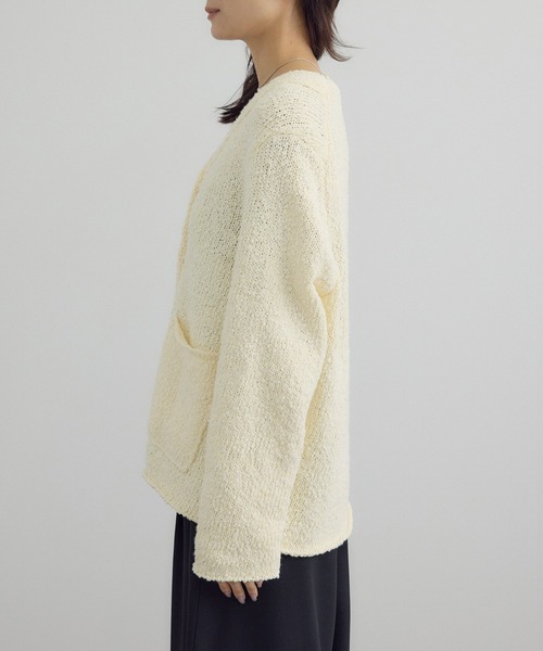 SALON adam et rope'(サロン アダム エ ロペ)の「Vネックジャケットカーディガン(カーディガン/ボレロ・レディース・オフホワイト/ブラック・FREE)」の13枚目の写真