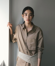 w. Tourist Shirt (Sand)