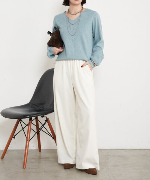 Jena espace merveilleux(ジェナ エスパスメルヴェイユ)の「【ウエストゴム】サテンナローパイピングパンツ(その他パンツ・レディース・ブラック/アイボリー/モカ・FREE)」の4枚目の写真