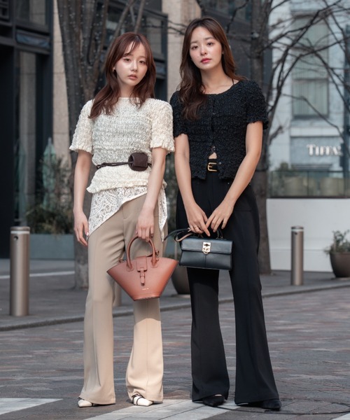 SENEE（セニー）の「high waist flare pocket pants（ハイウエストフレアポケットパンツ）（スラックス・レディース・ブラック/ベージュ・MEDIUM/SMALL）」の20枚目の写真