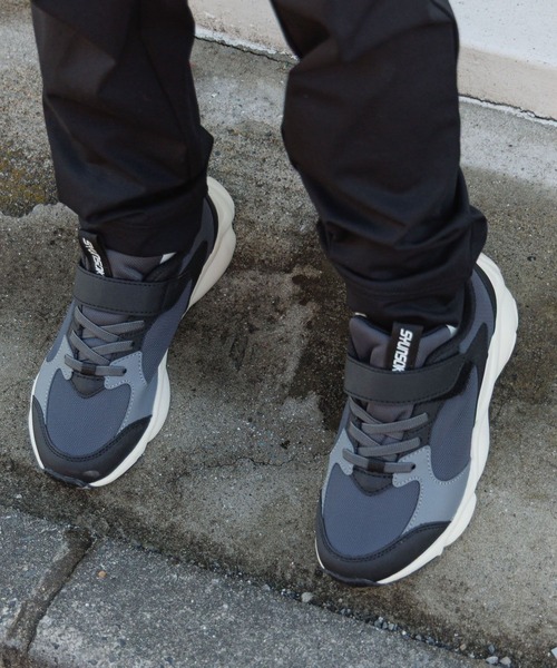 GLOBAL WORK（グローバルワーク）の「瞬足/配色スニーカ/618649（スニーカー・キッズ・オフホワイト/ブラック・22cm/21cm/20cm/19cm/18cm）」の21枚目の写真