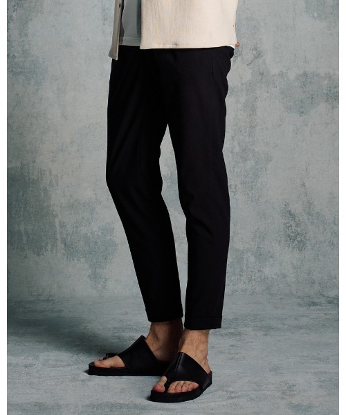 wjk(ダヴルジェイケイ)の「tuck slim slacks(スラックス・メンズ・ブラック/ネイビー・SMALL/MEDIUM/LARGE/X-LARGE)」の2枚目の写真