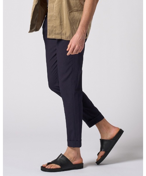 wjk(ダヴルジェイケイ)の「tuck slim slacks(スラックス・メンズ・ブラック/ネイビー・SMALL/MEDIUM/LARGE/X-LARGE)」の4枚目の写真