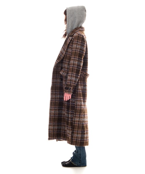 BEEDEN(ビーデン)の「BOXY DOUBLE LONG COAT(トレンチコート・レディース・ブラック/マルチ・FREE)」の16枚目の写真