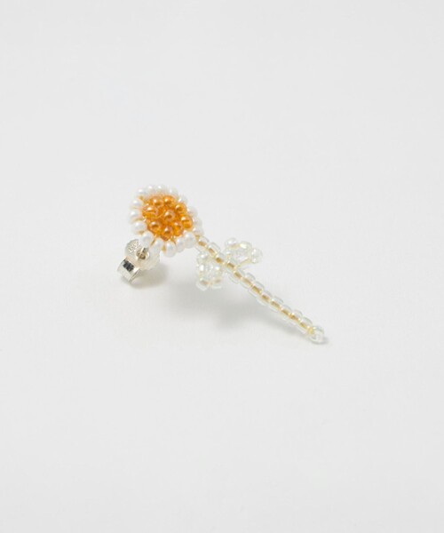 Steven Alan(スティーブンアラン)の「<Pura Utz>DAISY STICK/シングルピアス(ピアス(片耳用)・レディース・オフホワイト・FREE)」の3枚目の写真
