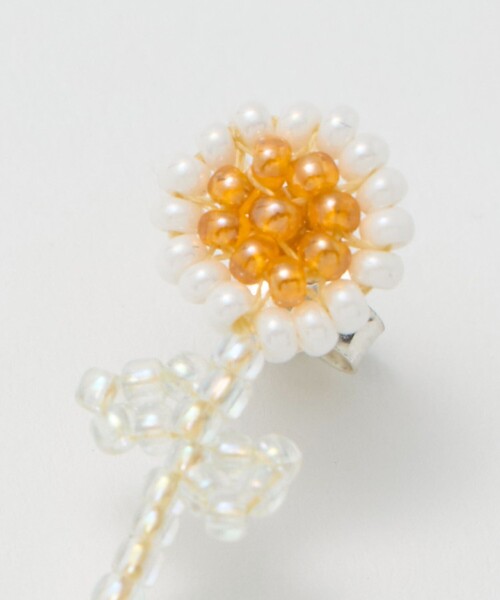 Steven Alan(スティーブンアラン)の「<Pura Utz>DAISY STICK/シングルピアス(ピアス(片耳用)・レディース・オフホワイト・FREE)」の5枚目の写真