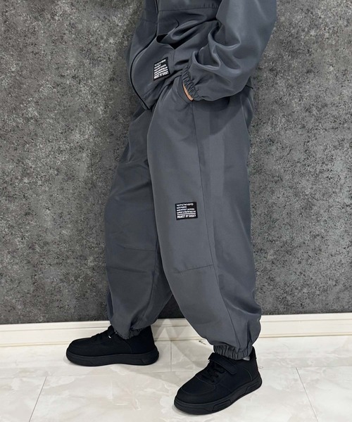 THE CASUAL(カジュアル)の「裏地メッシュ バルーンパンツ(その他パンツ・キッズ・ネイビー/チャコール/ブラック/グレー・140cm/130cm/120cm/110cm/160cm/150cm)」の3枚目の写真