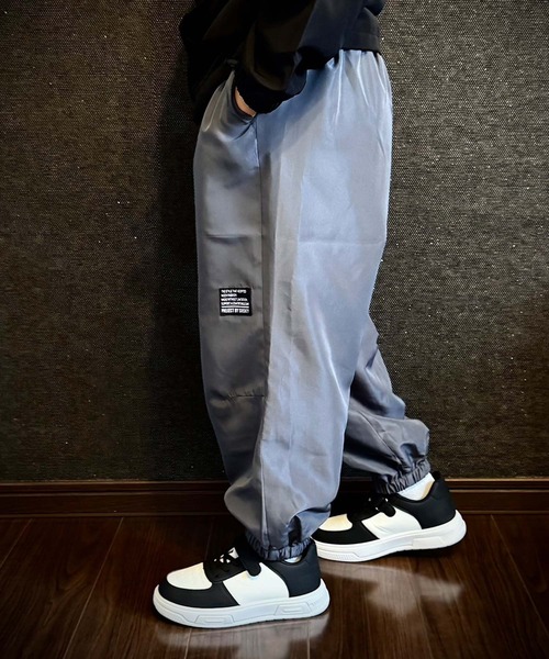 THE CASUAL(カジュアル)の「裏地メッシュ バルーンパンツ(その他パンツ・キッズ・ネイビー/チャコール/ブラック/グレー・140cm/130cm/120cm/110cm/160cm/150cm)」の5枚目の写真