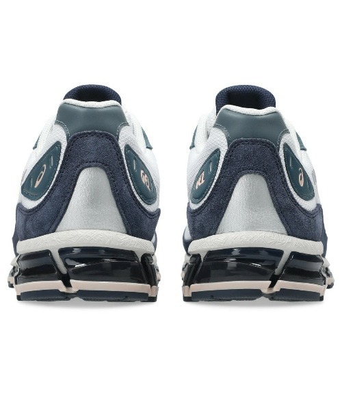 ASICS(アシックス)の「ASICS GEL-QUANTUM 360 I AMP(アシックス ゲルクォンタム 360 I AMP)(スニーカー・メンズ・ホワイト系/ブラック系・27cm/27.5cm/28cm/28.5cm/29cm/23cm/23.5cm/24cm/24.5cm/25cm/25.5cm/26cm/26.5cm)」の14枚目の写真