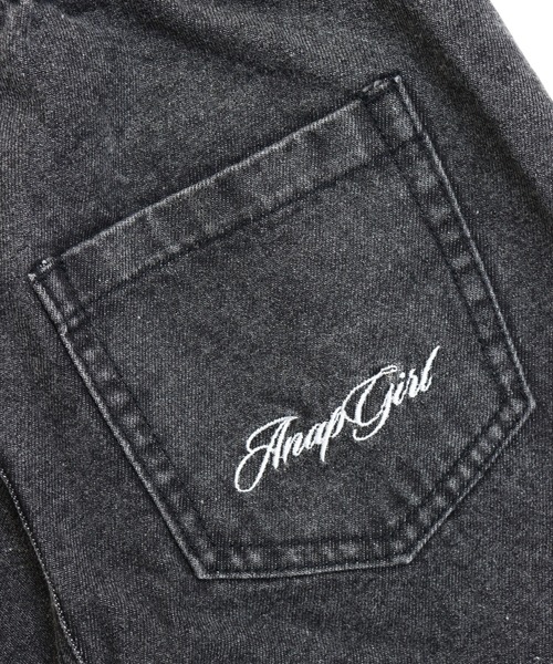 ANAP GｉRL（アナップガール）の「サイドプリントバレルデニムパンツ（その他パンツ・キッズ・ブルー/ブラック・XS/M/S）」の3枚目の写真