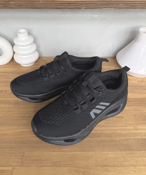 LUGG NAGG(ラグナグ)の「【G-re】幅広ふわふわランニングシューズ【衝撃吸収】(スニーカー・メンズ・ブラック/グレー/ブルー・25.0cm/25.5cm/26.0cm/26.5cm/27.0cm)」の12枚目の写真