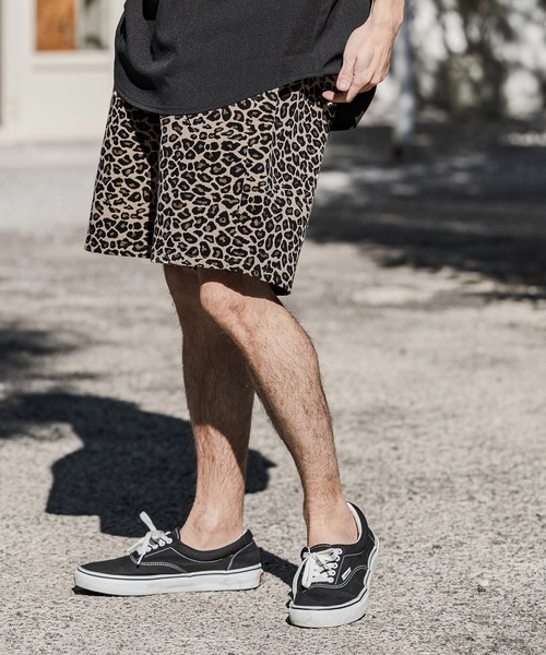 CAMBIO(カンビオ)の「mp14626- Leopard Motif Gobelin Shorts ショートパンツ(2026GIM-010)(その他パンツ・メンズ・ブルー/ベージュ/ホワイト・S/M/L)」の11枚目の写真