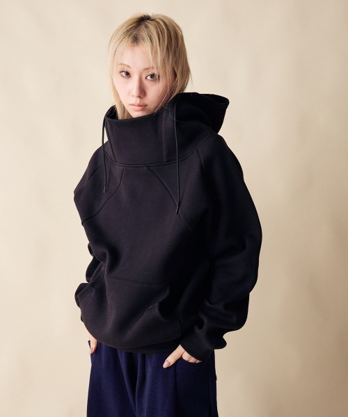 rehacer(レアセル)の「rehacer : Cocoon Pullover Hoodie / コクーン プルオーバー フーディー(パーカー・レディース・ブラック/ベージュ/ネイビー・SMALL)」の1枚目の写真