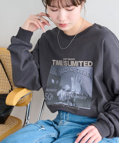 DISCOAT(ディスコート)の「【Enlude別注|マリリン・モンロー】グラフィックロンT(Tシャツ/カットソー・レディース・ホワイト系その他2/チャコールグレー/ホワイト系その他・FREE)」の4枚目の写真