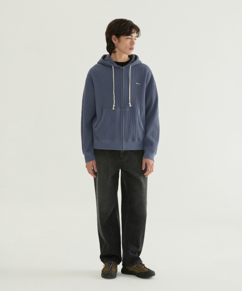 COVERNAT（カバーナット）の「スモールロゴワッフルフードジップアップベージュ（パーカー・レディース・その他・LARGE/MEDIUM/SMALL/X-LARGE）」の10枚目の写真