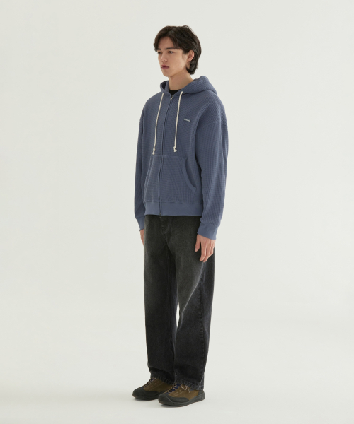 COVERNAT（カバーナット）の「スモールロゴワッフルフードジップアップベージュ（パーカー・レディース・その他・LARGE/MEDIUM/SMALL/X-LARGE）」の11枚目の写真