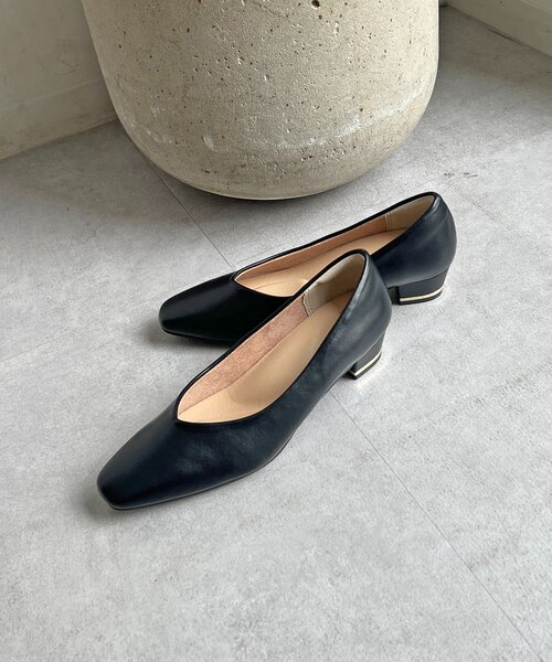 un dix cors（アンディコール）の「スクエアパンプス（パンプス・レディース・ブラック/シルバー/グレー・MEDIUM/LARGE）」の5枚目の写真