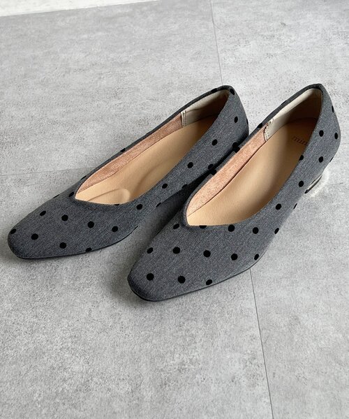 un dix cors（アンディコール）の「スクエアパンプス（パンプス・レディース・ブラック/シルバー/グレー・MEDIUM/LARGE）」の12枚目の写真