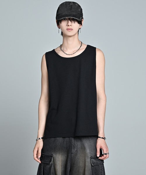 ADRER（アドラー）の「Waffle Layered Cropped Tank Top / Absorbent Quick Dry / ワッフル レイヤード クロップド タンクトップ（吸水速乾）（タンクトップ・メンズ・ホワイト/ブラック/チャコールグレー・XS/S/M/L）」の16枚目の写真