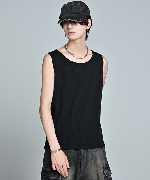 ADRER（アドラー）の「Waffle Layered Cropped Tank Top / Absorbent Quick Dry / ワッフル レイヤード クロップド タンクトップ（吸水速乾）（タンクトップ・メンズ・ホワイト/ブラック/チャコールグレー・XS/S/M/L）」の19枚目の写真