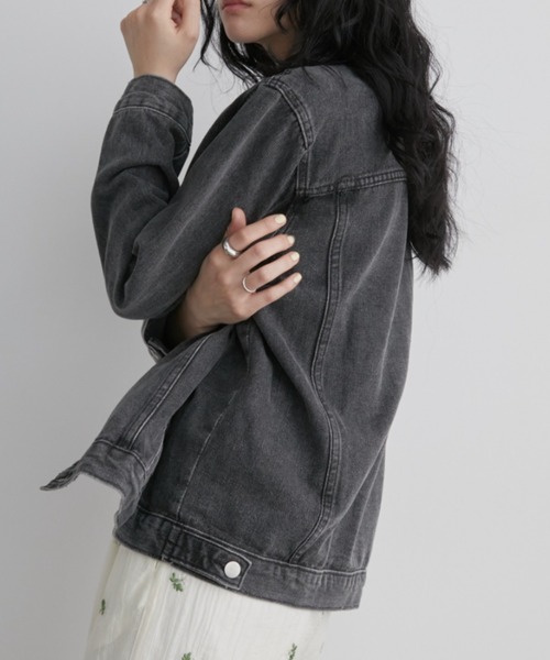Aunt Marie's（アントマリーズ）の「フェードダイデニムオーバージャケット（デニムジャケット・レディース・ブラック/ブラウン・FREE）」の5枚目の写真