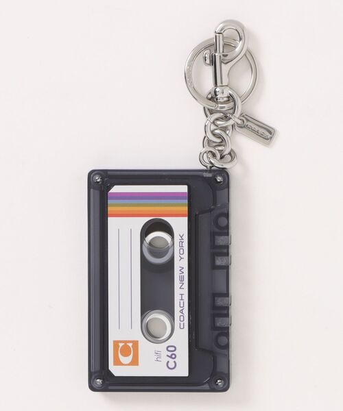 COACH（コーチ）の「カセット バッグ チャーム（キーホルダー・メンズ・ブラック系その他・ONE）」の2枚目の写真
