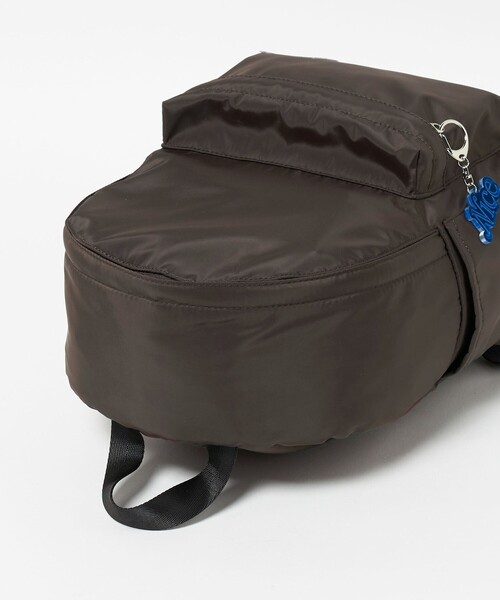 NICE WEATHER（ナイスウェザー）の「【別注】＜OUTDOOR PRODUCTS＞デイパック（バックパック/リュック・レディース・ダークグレー/ダークブラウン・FREE）」の6枚目の写真