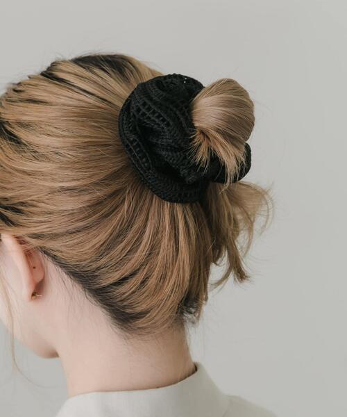 SMELLY(スメリー)の「ニットシュシュ(シュシュ・レディース・ブラック/アイボリー・-)」の9枚目の写真