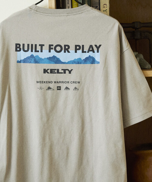 FREAK'S STORE(フリークスストア)の「限定展開 KELTY×FREAK'S STORE ケルティ 別注 ビッグシルエット マウンテンロゴ バックプリント Tシャツ UVカット 接触冷感 吸水速乾(Tシャツ/カットソー・メンズ・ベージュ/ピンク/ホワイト/杢グレー/ブラック・LARGE/MEDIUM/SMALL)」の4枚目の写真