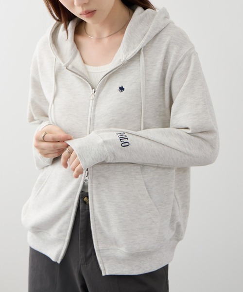 Mac-House(マックハウス)の「POLO BCS ワンポイント刺繍 クロップド ジップアップパーカー(パーカー・レディース・杢グレー/ネイビー/オートミール・M/L)」の10枚目の写真