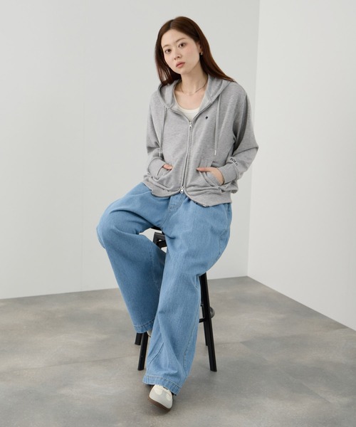 Mac-House(マックハウス)の「POLO BCS ワンポイント刺繍 クロップド ジップアップパーカー(パーカー・レディース・杢グレー/ネイビー/オートミール・M/L)」の16枚目の写真