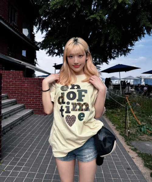 GRAVER（グレーバー）の「[ユニセックス]カモ END OF TIME 半袖Tシャツ_4カラー（Tシャツ/カットソー・レディース・チャコールグレー/ブラック/ホワイト/ベージュ・X-LARGE/SMALL/LARGE/MEDIUM）」の7枚目の写真