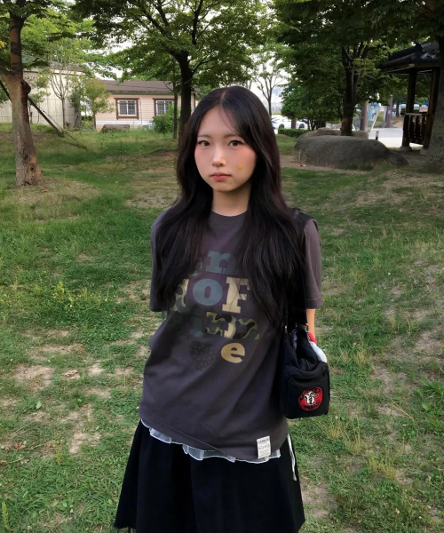 GRAVER（グレーバー）の「[ユニセックス]カモ END OF TIME 半袖Tシャツ_4カラー（Tシャツ/カットソー・レディース・チャコールグレー/ブラック/ホワイト/ベージュ・X-LARGE/SMALL/LARGE/MEDIUM）」の9枚目の写真