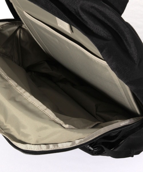 THE NORTH FACE（ザノースフェイス）の「【THE NORTH FACE(ザ・ノース・フェイス)】BOULDER DP（バックパック/リュック・メンズ・ブラック/アイボリー・FREE）」の12枚目の写真