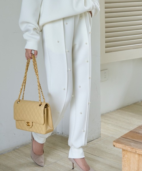 BIRTHDAY BASH(バースデイバッシュ)の「DIANA PEARL BEAUTY JOGGER PANTS(ダイアナパールビューティジョガーパンツ)(その他パンツ・レディース・グレー/ホワイト・SMALL/MEDIUM)」の13枚目の写真