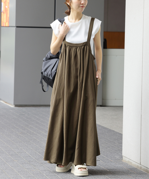 JOURNAL STANDARD relume（ジャーナルスタンダード　レリューム）の「《WEB+一部店舗限定》［2点セット］リネンミックスタックワンピース+タンク（ワンピース・レディース・ネイビー/ブラック/カーキ・FREE）」の2枚目の写真