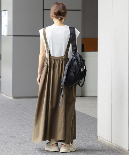 JOURNAL STANDARD relume（ジャーナルスタンダード　レリューム）の「《WEB+一部店舗限定》［2点セット］リネンミックスタックワンピース+タンク（ワンピース・レディース・ネイビー/ブラック/カーキ・FREE）」の7枚目の写真