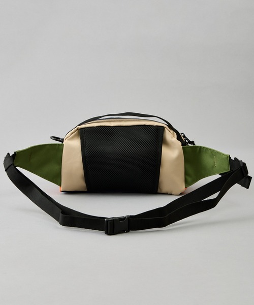 MEI（メイ）の「【 MEI / メイ 】ARCHIVE RAMBLE SEATS / アーカイブランブルシーツ（ボディバッグ/ウエストポーチ・レディース・ブラック/その他1/その他2/その他3・FREE）」の5枚目の写真