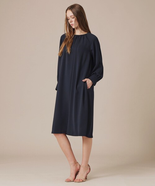 MACKINTOSH LONDON（マッキントッシュ ロンドン）の「【WEB・一部店舗限定】ポリエステルジョーゼットドレス（ワンピース・レディース・ネイビー・36/38/40）」の3枚目の写真