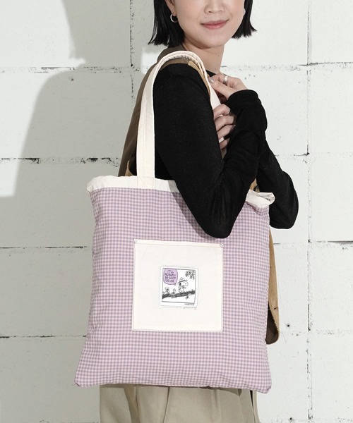 PEANUTS(ピーナッツ)の「"09"≪PEANUTS≫リバーシブル 1ポケット ナイロン 刺繍 ナップサック × トートバッグ(バックパック/リュック・レディース・ダークベージュ/セージグリーン/グレー/サックスブルー/アイボリー・ONE SIZE)」の8枚目の写真