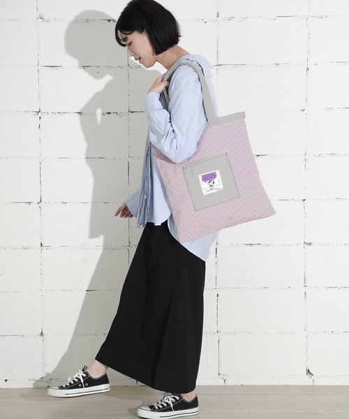 PEANUTS(ピーナッツ)の「"09"≪PEANUTS≫リバーシブル 1ポケット ナイロン 刺繍 ナップサック × トートバッグ(バックパック/リュック・レディース・ダークベージュ/セージグリーン/グレー/サックスブルー/アイボリー・ONE SIZE)」の12枚目の写真