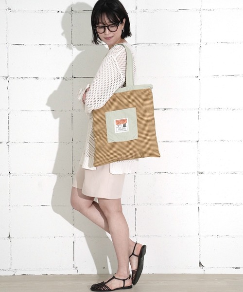 PEANUTS(ピーナッツ)の「"09"≪PEANUTS≫リバーシブル 1ポケット ナイロン 刺繍 ナップサック × トートバッグ(バックパック/リュック・レディース・ダークベージュ/セージグリーン/グレー/サックスブルー/アイボリー・ONE SIZE)」の22枚目の写真