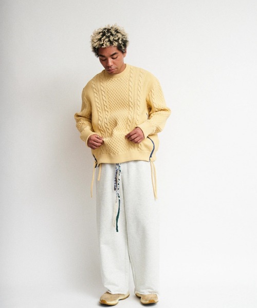 DIGAWEL(ディガウェル)の「Wide sweat pants(スウェットパンツ・メンズ・グレー/ブラック・1/2)」の3枚目の写真