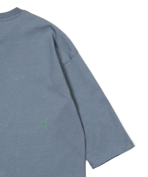 The DUFFER of ST.GEORGE(ザダファーオブセントジョージ)の「8oz HEAVY WEIGHT COTTON 3/4 SLEEVE HENLEY NECK TEE:セットアップ対応 ヘビーウェイト 7分袖 ヘンリーネックTEE / 8オンス / 厚手Tシャツ / ルーズフィット(Tシャツ/カットソー・メンズ・スミクロ/オフホワイト/ブルーグレー/ベージュ・XX-LARGE/X-LARGE/MEDIUM/SMALL/LARGE)」の22枚目の写真