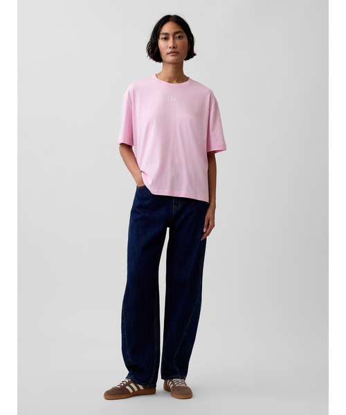 GAP(ギャップ)の「オーバーサイズ GAPロゴ チューニックTシャツ(Tシャツ/カットソー・レディース・ブラック/ベージュ/ホワイト/ピンク・XXS/XL/L/M/S/XS)」の7枚目の写真